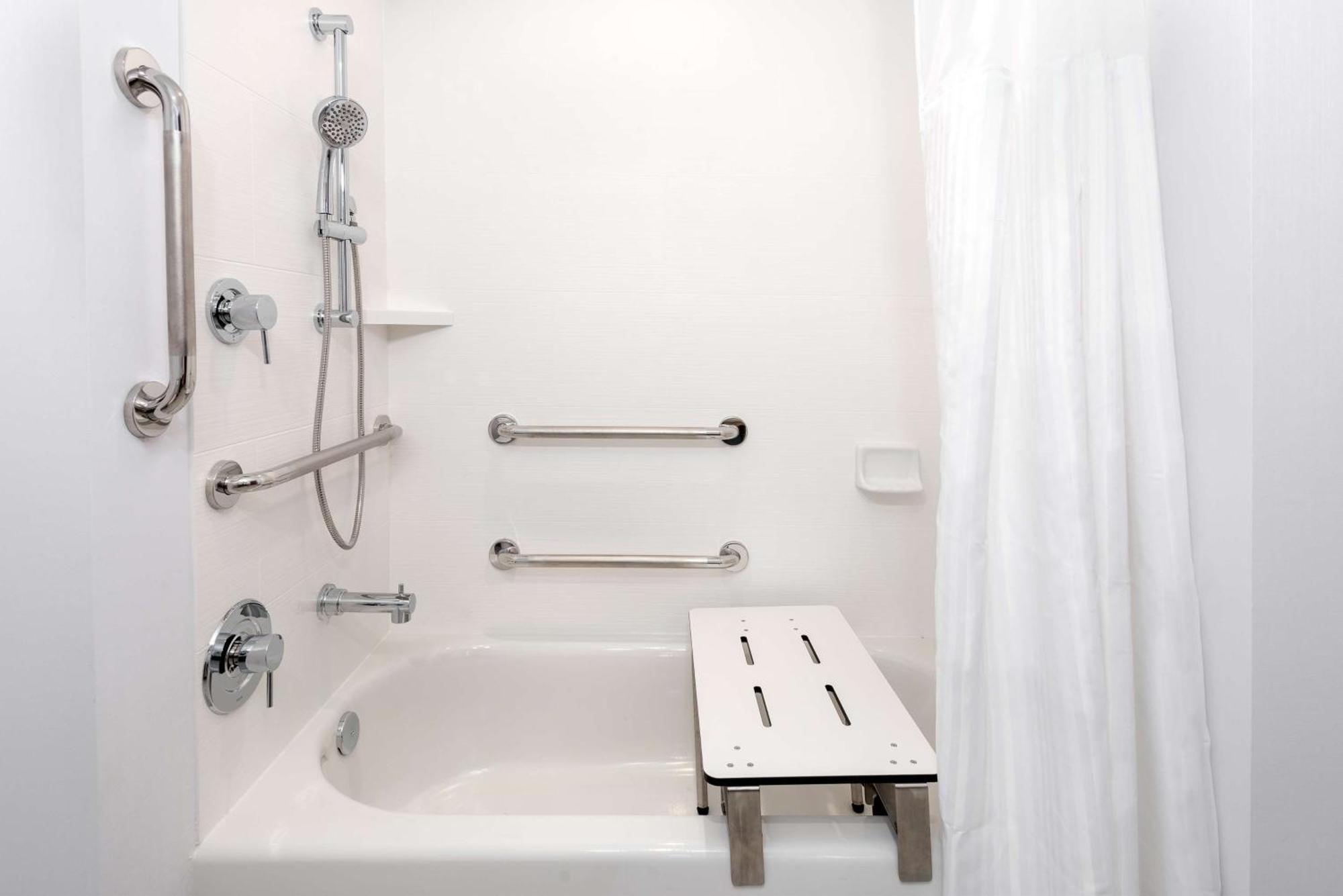 Hilton Garden Inn Panama City Airport, Fl Экстерьер фото